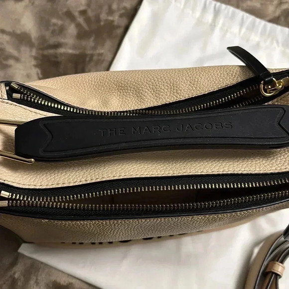 Marc Jacobs The Soft Box - Picture 12 of 13